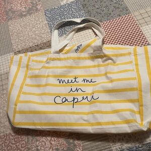 Meet me in Capri loft tote